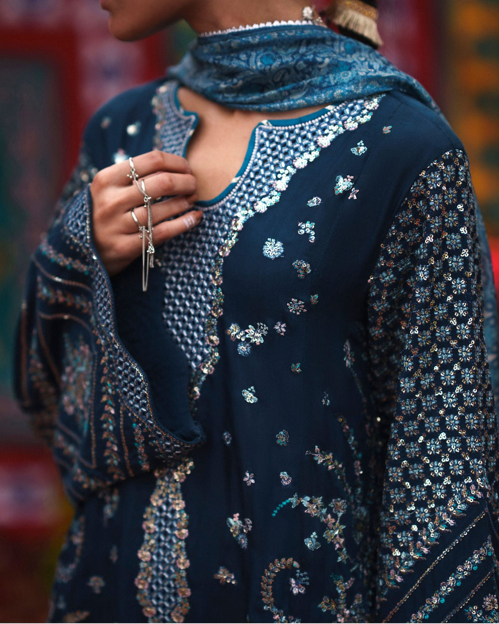 SIGNATURE SUIT-051