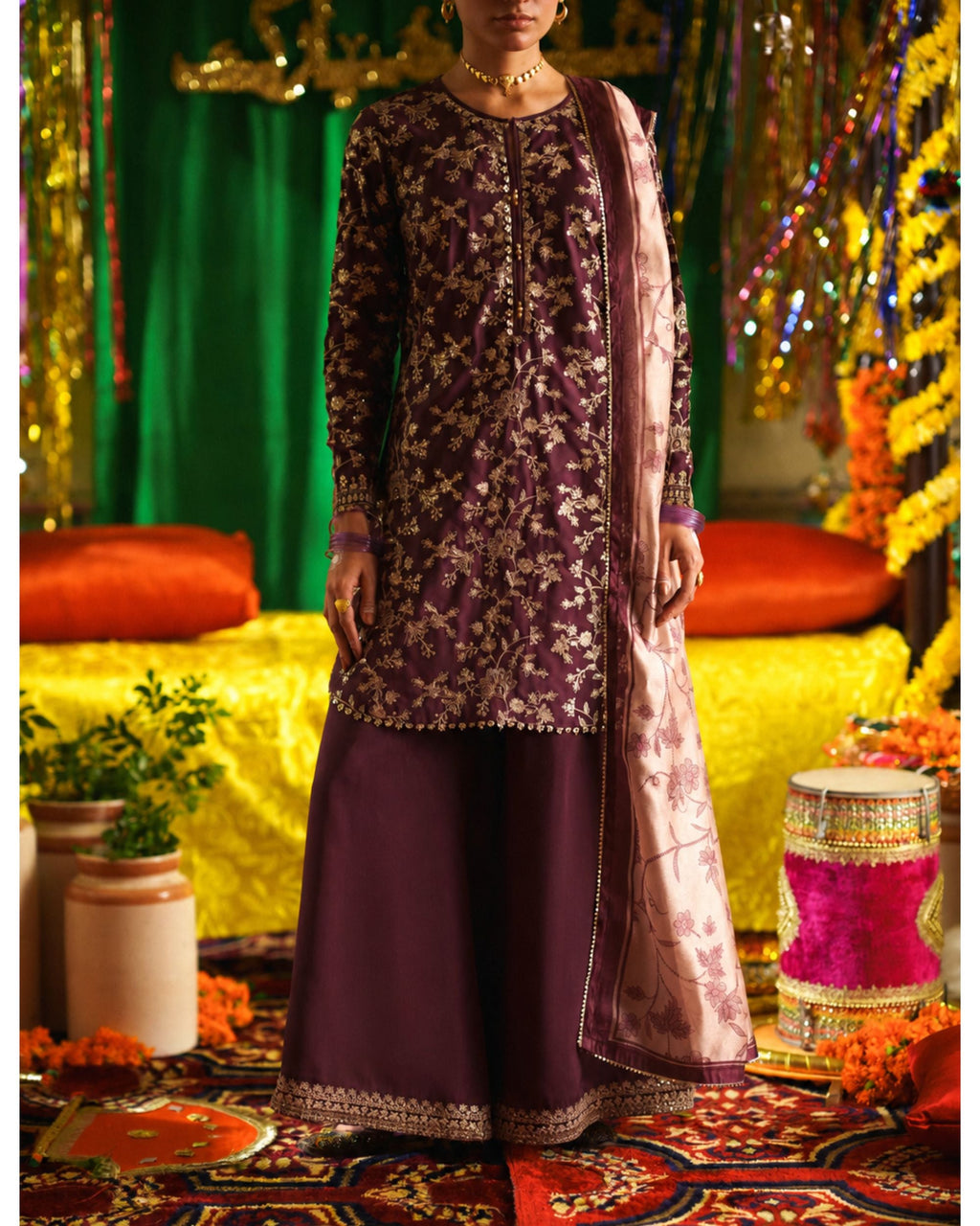 SIGNATURE SUIT-055