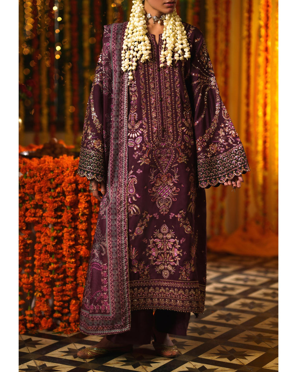 Husan E Zarin
