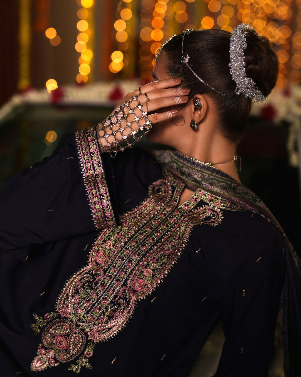 SIGNATURE SUIT-061