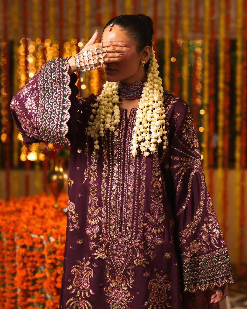 Husan E Zarin