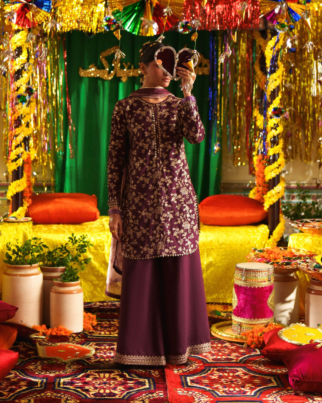 SIGNATURE SUIT-055