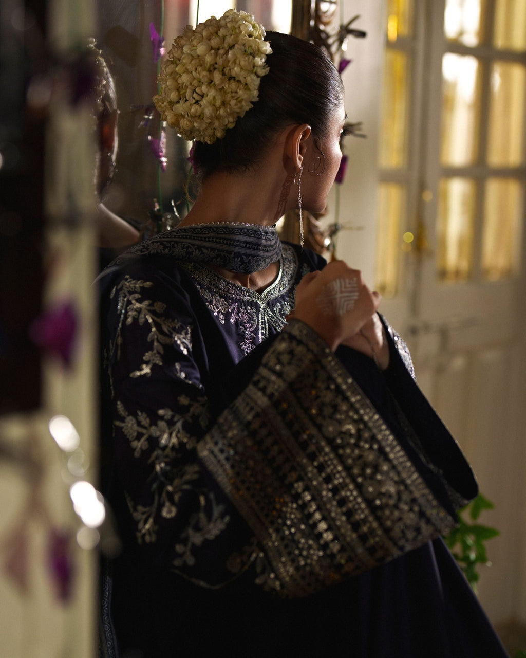 SIGNATURE SUIT-056