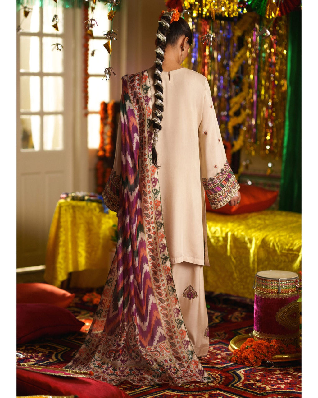 SIGNATURE SUIT - 054