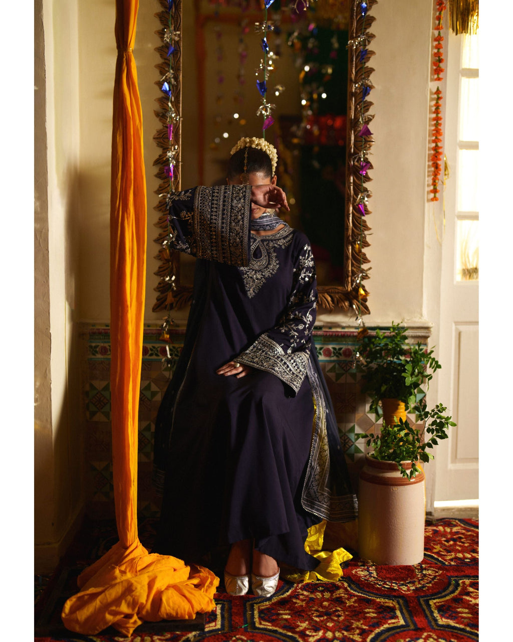 SIGNATURE SUIT-056