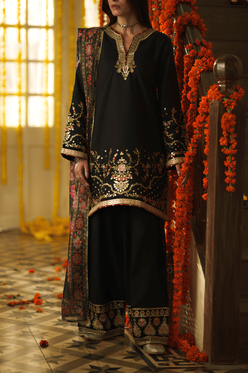 SIGNATURE SUIT-053