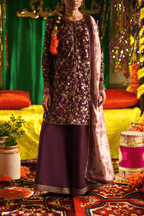 SIGNATURE SUIT-055